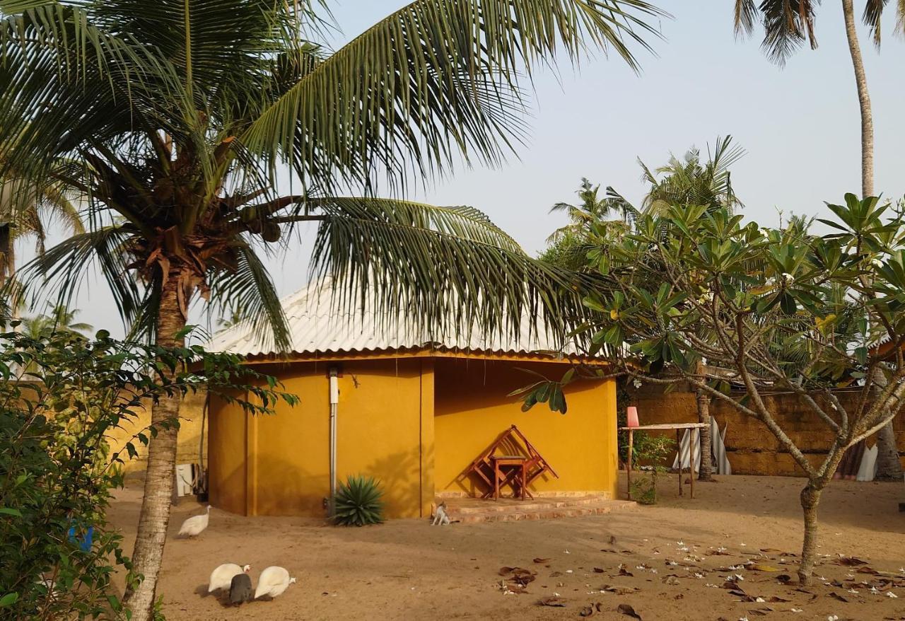 Rundbungalow Auf Lionsrest Grand-Bassam Extérieur photo