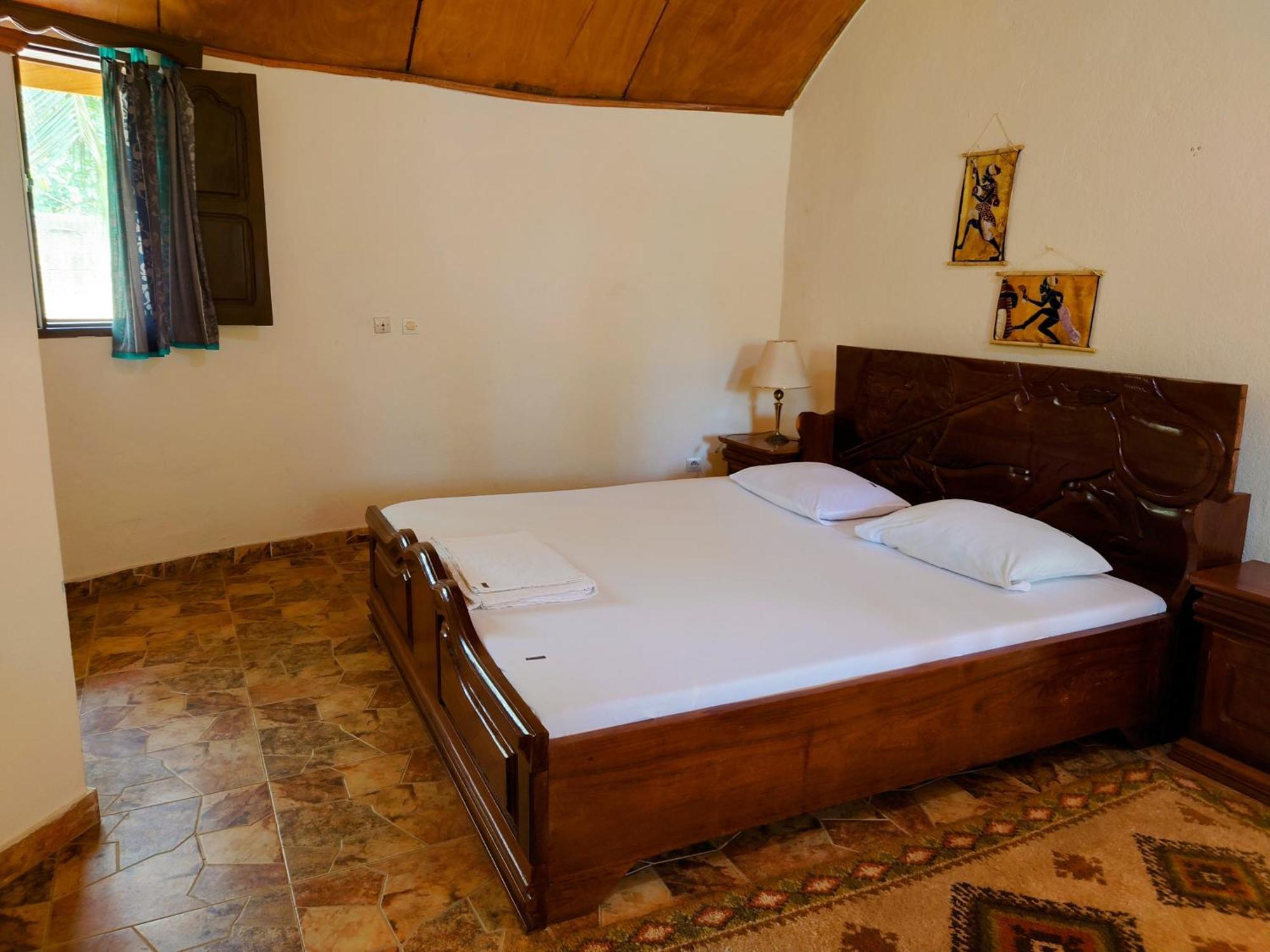 Rundbungalow Auf Lionsrest Grand-Bassam Extérieur photo